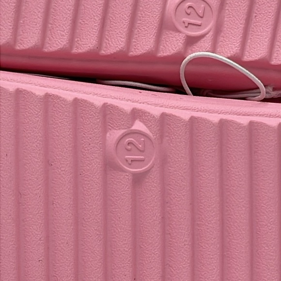 NWT Cat & Jack Toddler Girls Pink Rowan Pull-On Slip On Water Shoes Size 12 - Picture 11 of 13